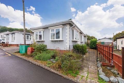 undefined, Marlow Road, Henley-On-Thames RG9