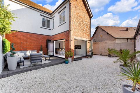 4 bedroom detached house for sale, Scarisbrick New Road, Southport PR8