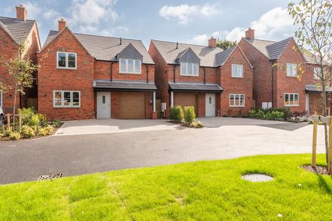 3 bedroom detached house for sale, Britannia Gardens, Fernhill Heath, WR3