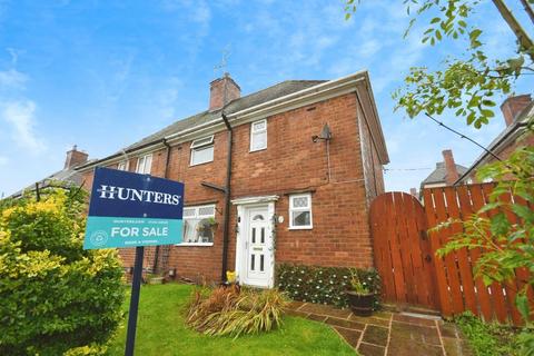 3 bedroom semi-detached house for sale, St. Augustines Mount, Boythorpe, Chesterfield, S40 2RX