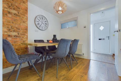 3 bedroom terraced house for sale, Cedar Close, Lancing