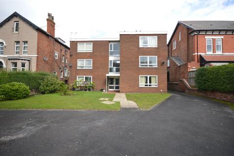 2 bedroom apartment to rent, Scarisbrick New Road, Southport, PR8