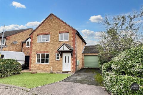 3 bedroom detached house for sale, St. Clares Court, Lower Bullingham, Hereford, HR2