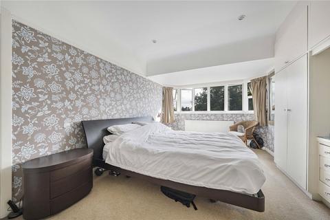 8 Branksome Way, New Malden, KT3 3AX