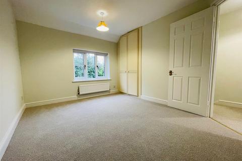 2 bedroom house to rent, Garfield Park, Great Glen, Leicester