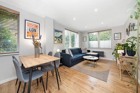 1 bedroom apartment for sale, Elmington Road, Camberwell, SE5