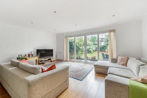 5 bedroom end of terrace house for sale, Bembridge Close, Willesden Lane, NW6