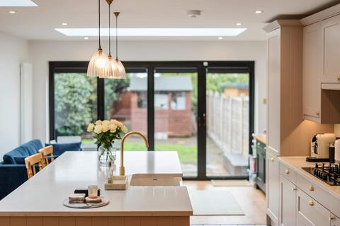 7 Clarence Crescent, Sidcup, DA14 4DG