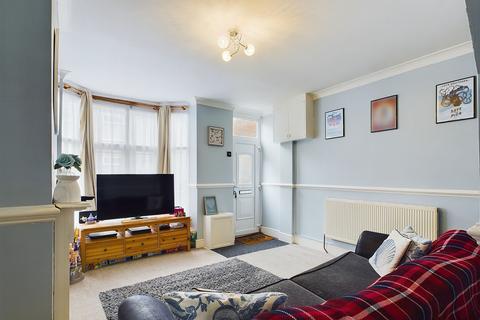 2 bedroom house for sale, King Edwards Crescent, Portsmouth, PO2