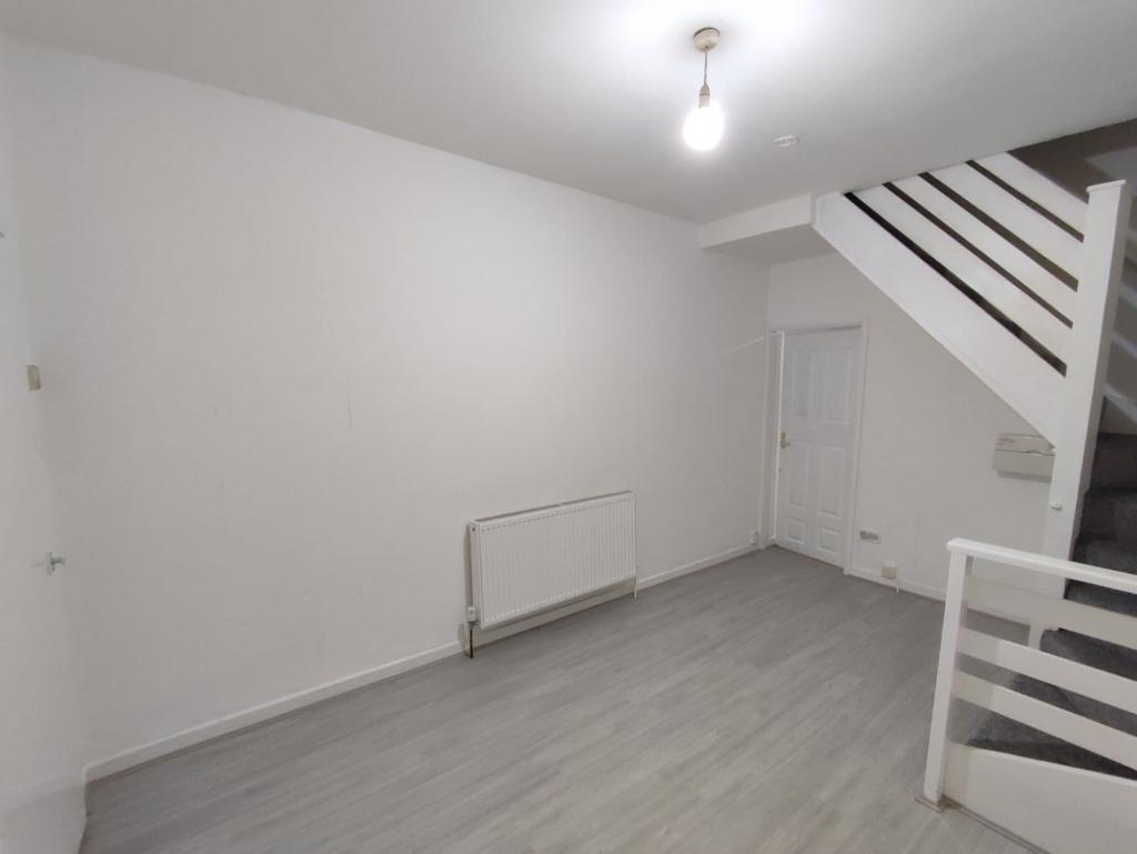 House in City Centre, City of Leicester - View 5