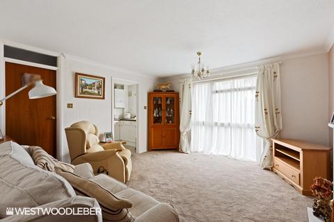undefined, Warrenfield Close, Waltham Cross EN7