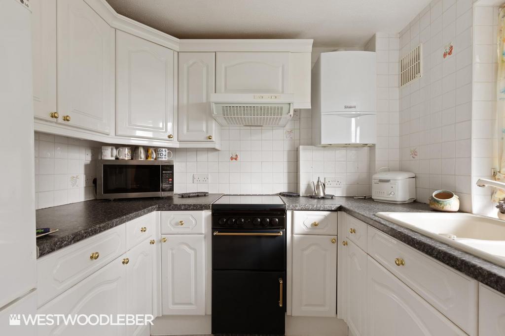 Warrenfield Close 3.jpg