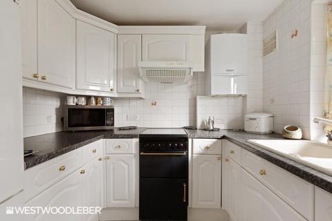 undefined, Warrenfield Close, Waltham Cross EN7