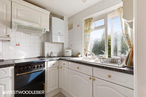 undefined, Warrenfield Close, Waltham Cross EN7