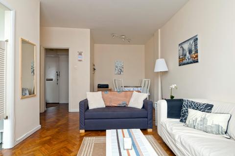 1 bedroom apartment for sale, Park Crescent, London W1B