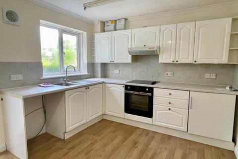 2 bedroom terraced house to rent, Greenwood Close, Aveton Gifford, Kingsbridge