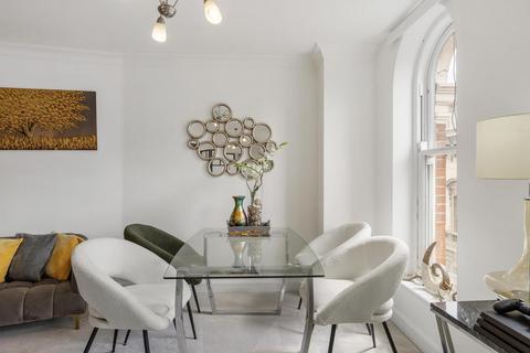 2 bedroom apartment for sale, Garrick Street, London, WC2E