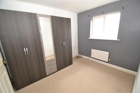 3 bedroom townhouse for sale, Alexandra Street, Queensbury, Bradford