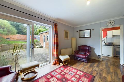 98 Bickerstaffes Road, Towcester, NN12 6EQ