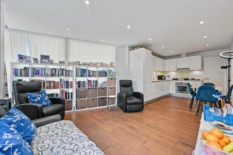 2 bedroom apartment for sale, Colin Road, London, NW10