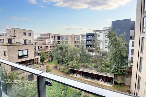 2 bedroom flat to rent, Bow Common Lane, LONDON