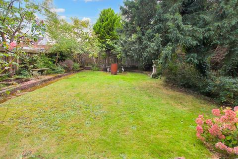 3 bedroom detached bungalow for sale, Graham Close, Shirley