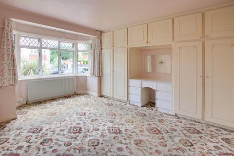 14 Graham Close, Croydon, CR0 8HS