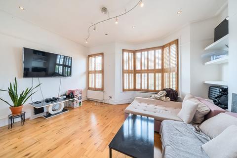 2 bedroom maisonette for sale, Keston Road, Peckham, London