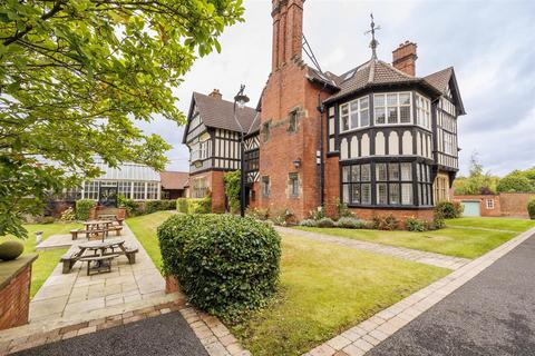 1 bedroom apartment for sale, Aldersyde House, York