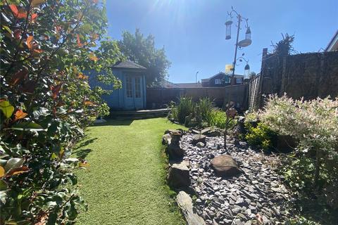 24 Lime Tree Mead, Tiverton, EX16 4PX