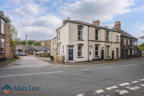 2 bedroom end of terrace house for sale, Byrons Lane, Macclesfield, SK11 7JW