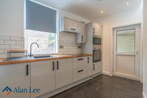 2 bedroom end of terrace house for sale, Byrons Lane, Macclesfield, SK11 7JW