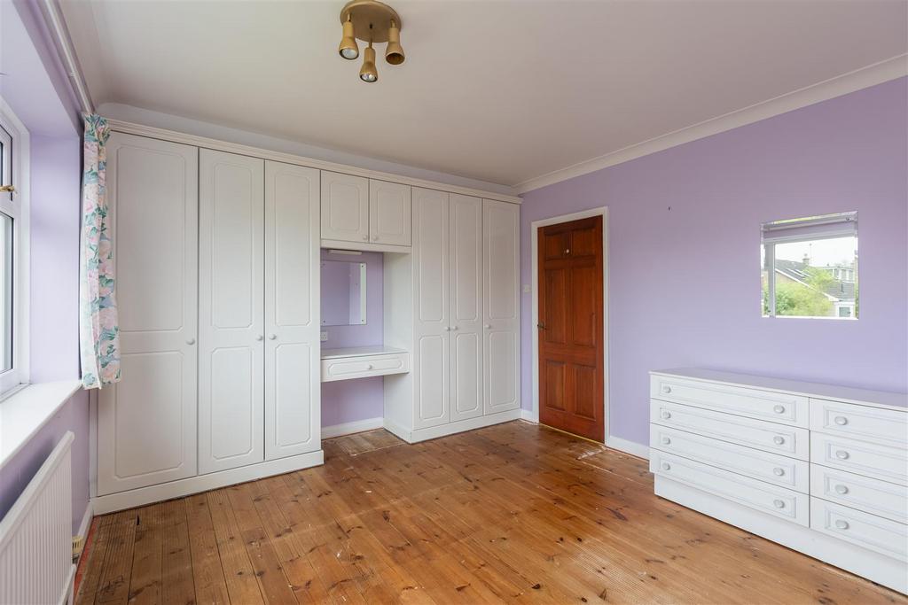Stonecroft Bedroom 2-2.jpg