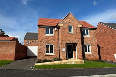 3 bedroom detached house for sale, Chamomile Road, Shepshed LE12