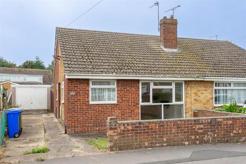 2 bedroom semi-detached bungalow for sale, Ryecroft Drive, Withernsea