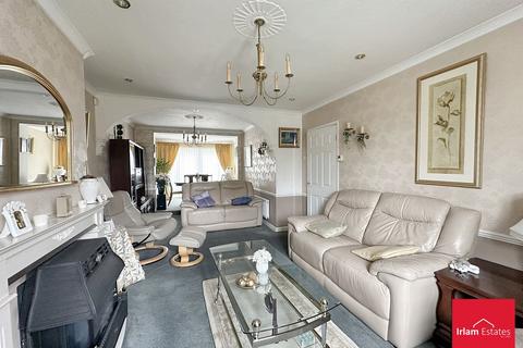 3 bedroom semi-detached house for sale, Cromwell Road, Irlam, M44