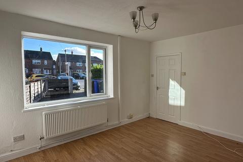 3 bedroom terraced house to rent, Manchester, Manchester M22