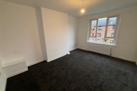 2 bedroom flat to rent, Findhorn Street, Glasgow