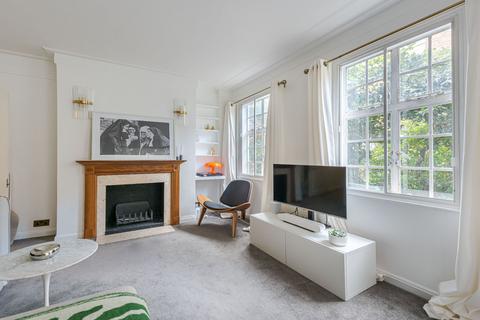 1 bedroom flat for sale, Kings Court South, Chelsea Manor Gardens, London