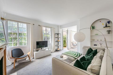 Kings Court South, Chelsea Manor Gardens, London
