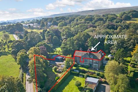 3 bedroom apartment for sale, Ben Rhydding Drive, Ilkley LS29