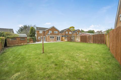 165 Beech Lane, Earley, Reading, RG6 5QE