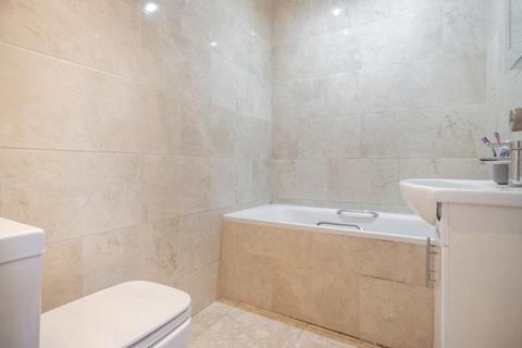 2 bedroom flat for sale, Sunderland Road, Forest Hill