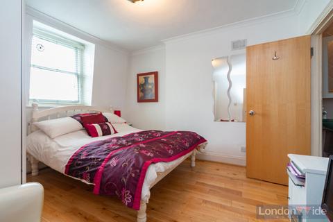 3 bedroom duplex for sale, Sutherland Avenue, Maida Vale, W9