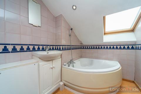 3 bedroom duplex for sale, Sutherland Avenue, Maida Vale, W9