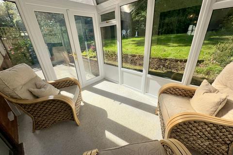 8 Arran Close, Torquay, TQ2 7BU