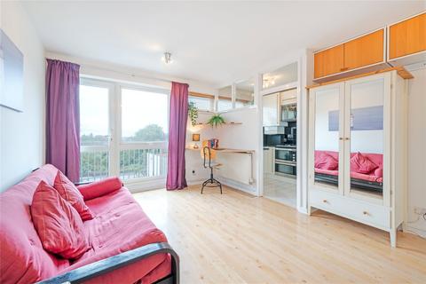 Studio for sale, Finchley Road, Hampstead, NW3