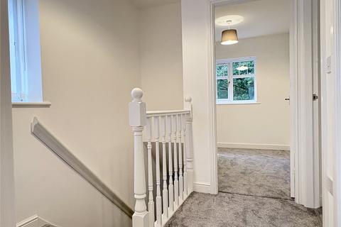 2a Fir Tree Avenue, Oldham, OL8 2SR