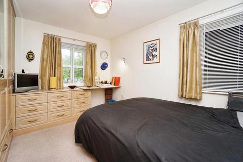 2 bedroom flat for sale, St. Francis Close, Sheffield