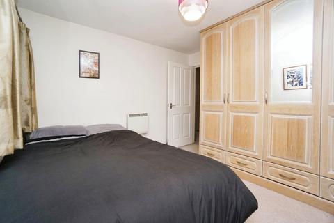 2 bedroom flat for sale, St. Francis Close, Sheffield